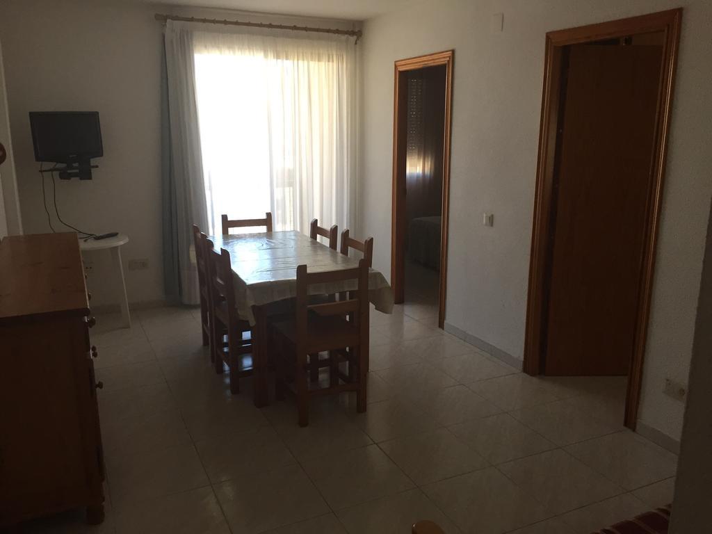 Apartamentos Vicent Peniscola Ruang foto